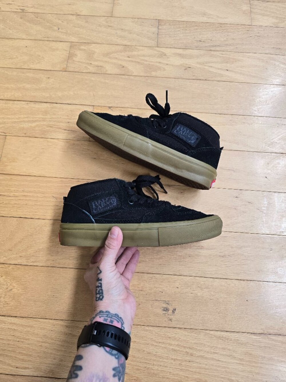 Vans | Half Cab black suede gum sole skater sneakers | WMS 6.5